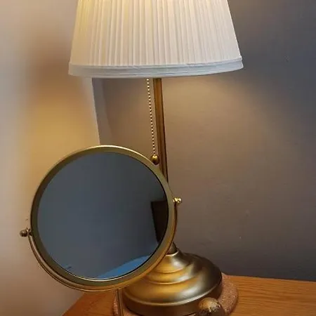 Oak Leaf, Dog Friendly *