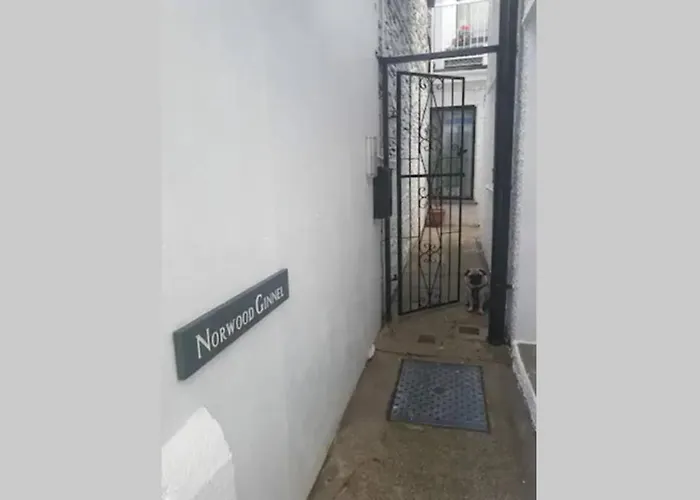 Apartment Oak Leaf, Dog Friendly