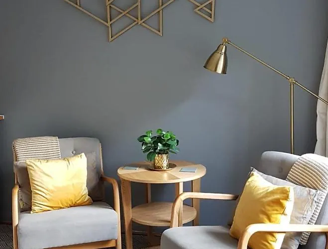 Apartment Oak Leaf, Dog Friendly *