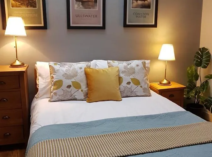 Oak Leaf, Dog Friendly Apartment Windermere