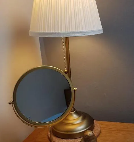 Oak Leaf, Dog Friendly *